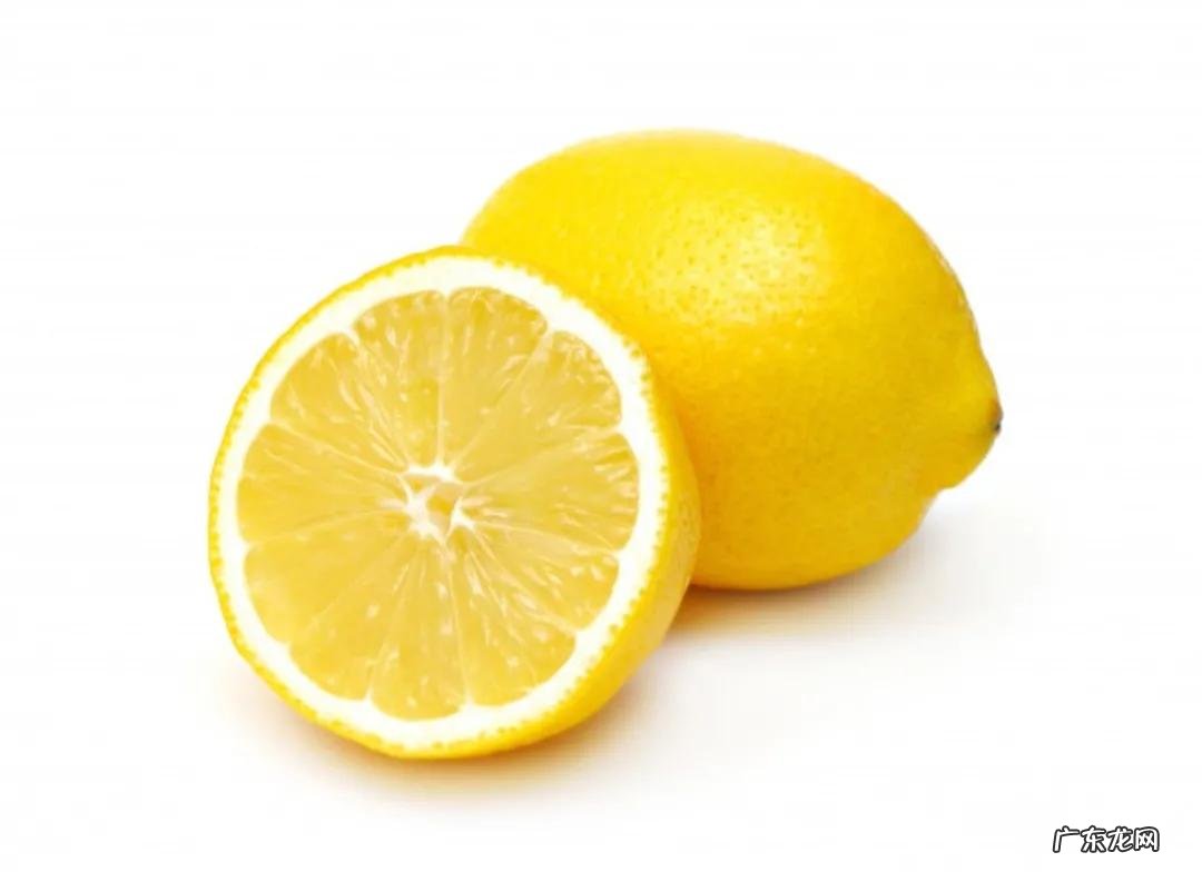 喝柠檬水的好处及注意事项 柠檬水什么时候喝最好