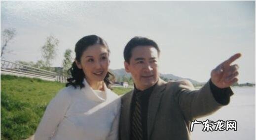 娶了嫩妻越活越年轻的老年演员,除了王刚还有谁?