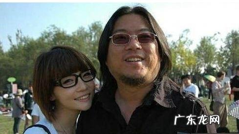 娶了嫩妻越活越年轻的老年演员,除了王刚还有谁?