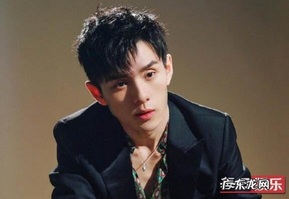 李佳琦为什么这么火(李佳琪个人资料简介）