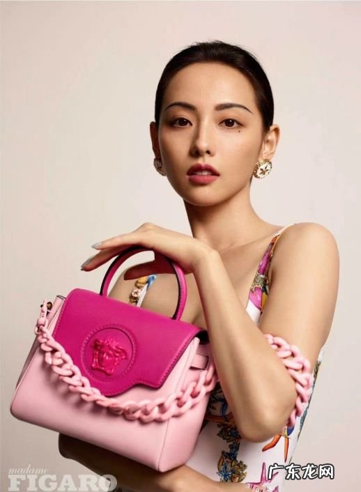 VersaceLaMedusa手袋明星同款 范思哲包包属于什么档次