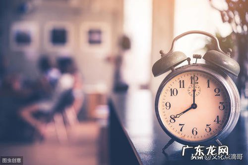 【抖音文案】形容时间过得非常快的句子有哪些