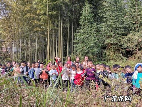 描写秋天踏青的句子 【抖音文案】秋天踏青的唯美句子