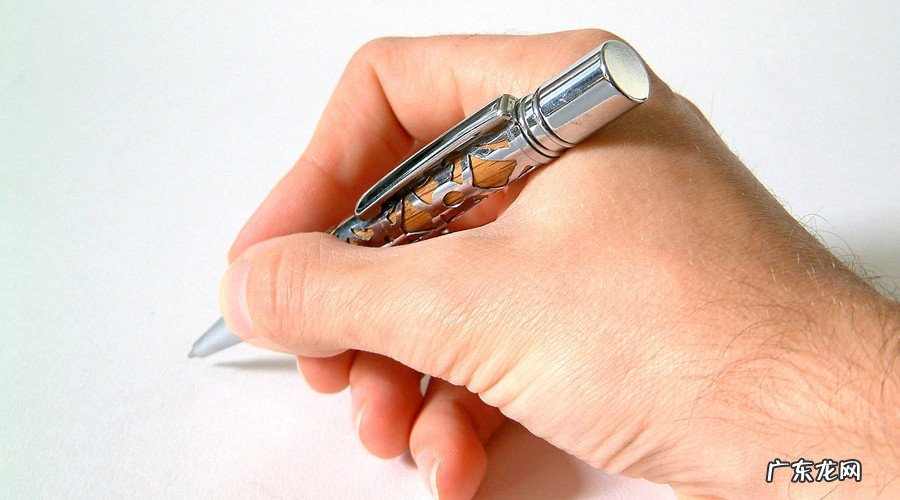 开药店要具备什么条件？还要办什么手续？