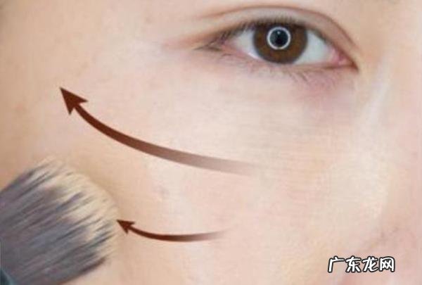 女士化淡妆的基本步骤 女生怎么化淡妆