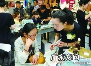 化妆品销售技巧和话术 怎么更好分推销化妆品