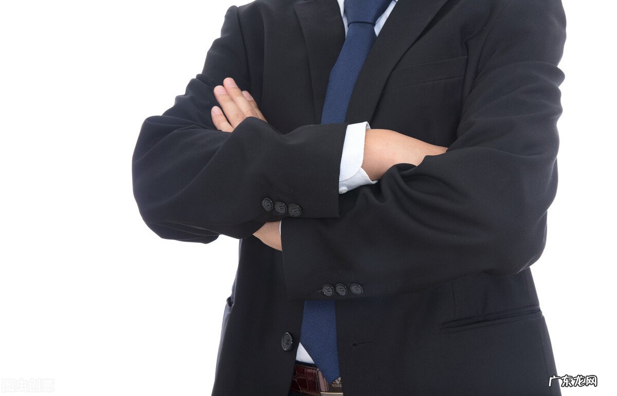 10条男士服装搭配技巧 男士如何搭配衣服好看