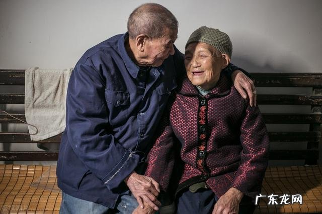 夫妻相濡以沫的句子短句 【抖音文案】夫妻相濡以沫的句子