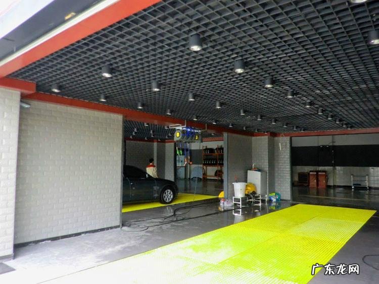 开一家洗车店成本多少?一年能赚多少钱?