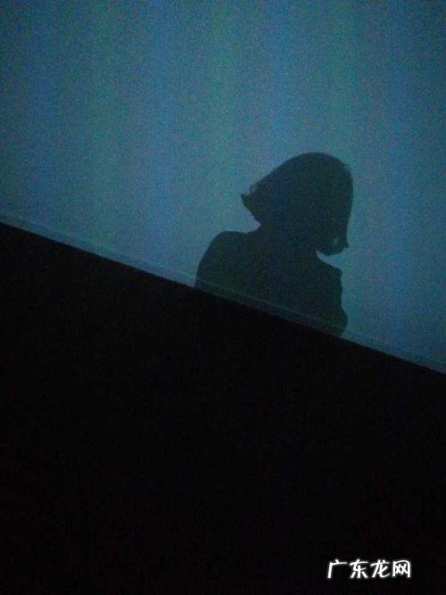 适合一个人孤独发朋友圈的句子 【抖音文案】一个人孤独怎么发朋友圈