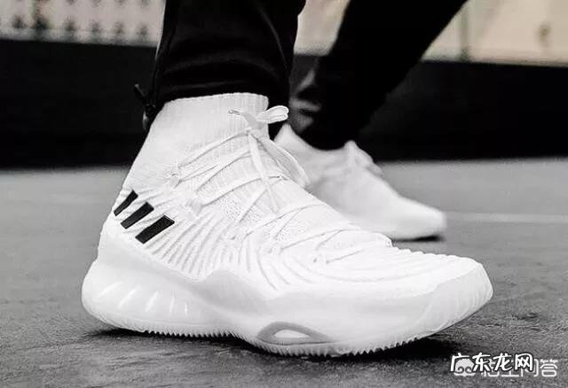 阿迪达斯的BOOST鞋底质量和舒适度怎么样?