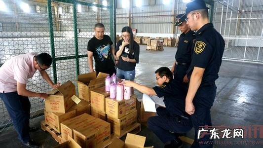 厦门跨境监管中心采用前店后仓模式