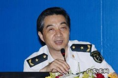 部队少将退休年龄 张召忠少将退休