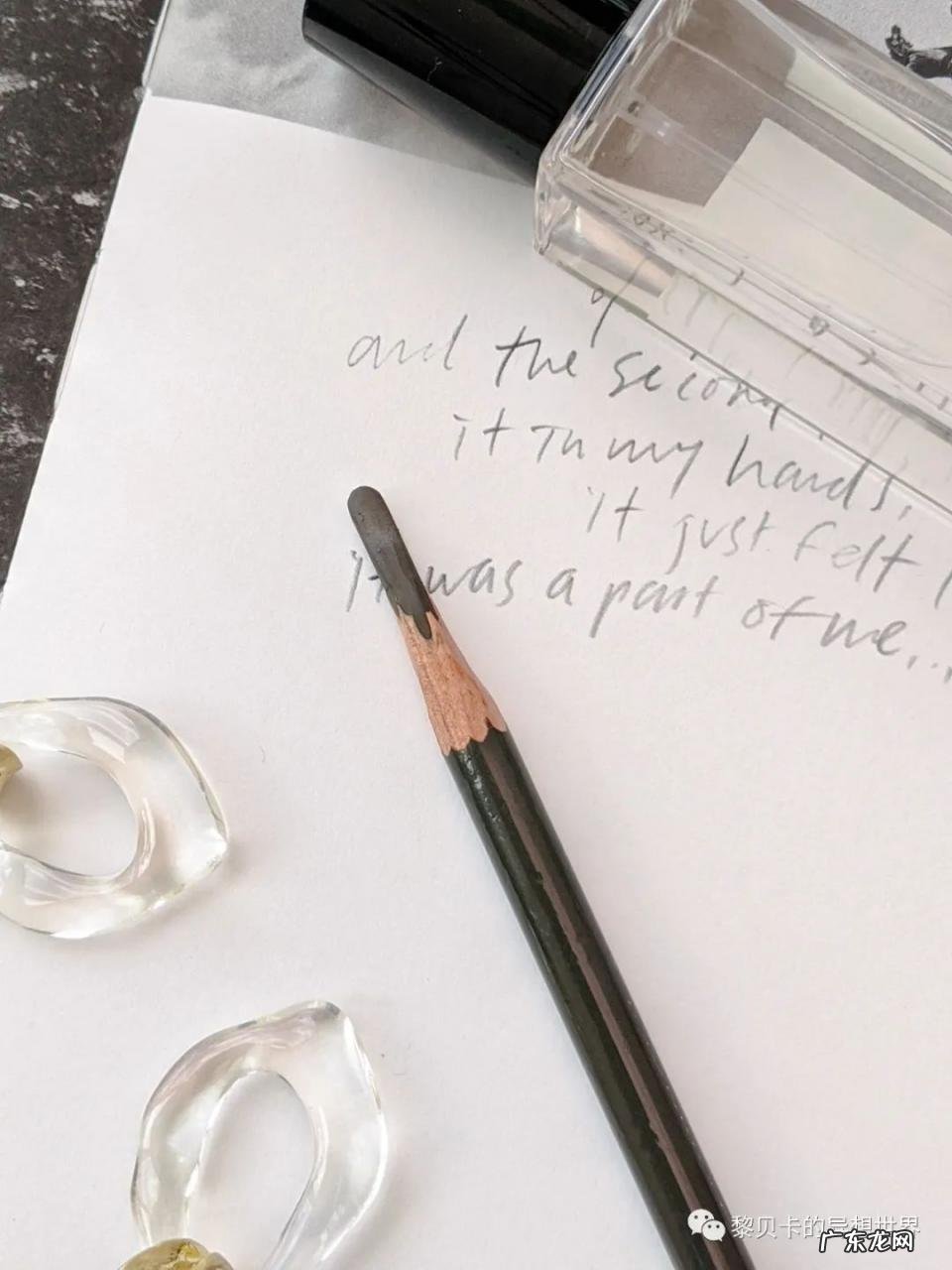 化妆必备化妆工具清单 彩妆用品有哪些东西