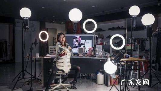 坚持直播多久才有人气,直播怎么吸引人留住人?