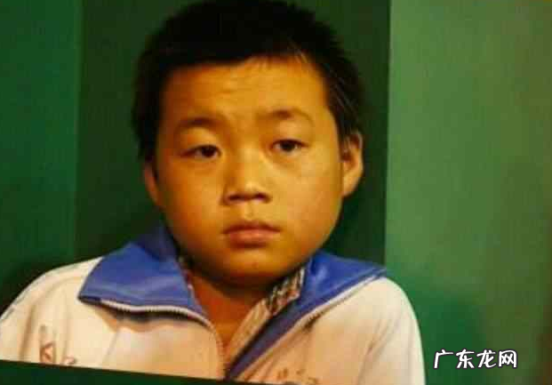 从底层逆袭成功的8位明星 草根明星的人物有哪些