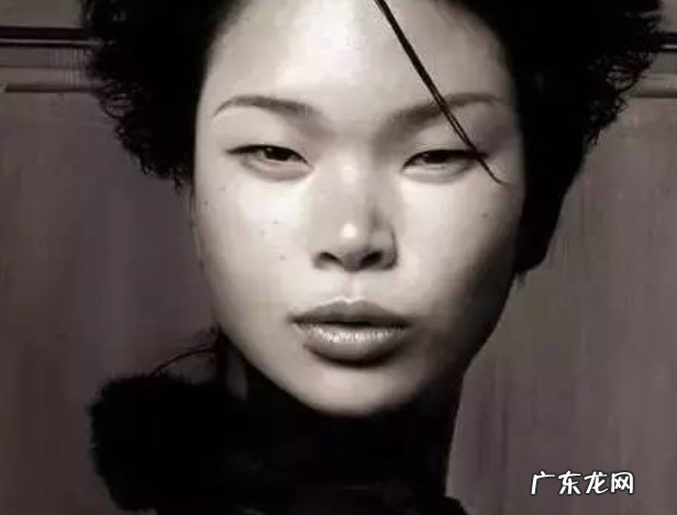 从底层逆袭成功的8位明星 草根明星的人物有哪些