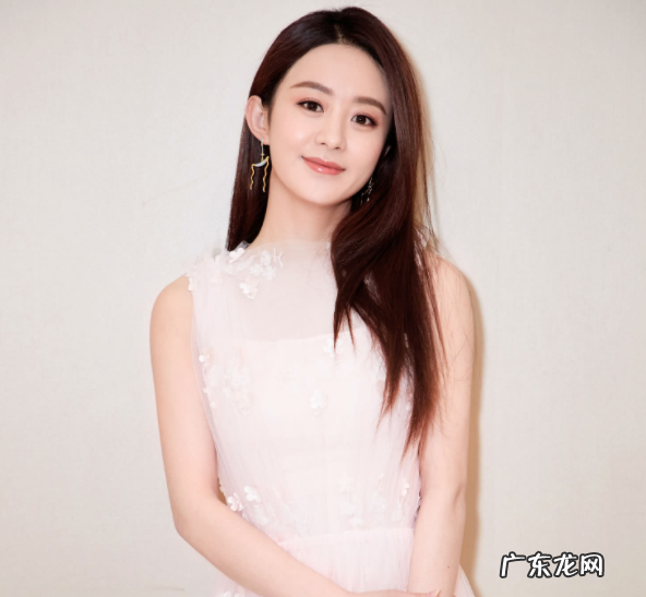 从底层逆袭成功的8位明星 草根明星的人物有哪些