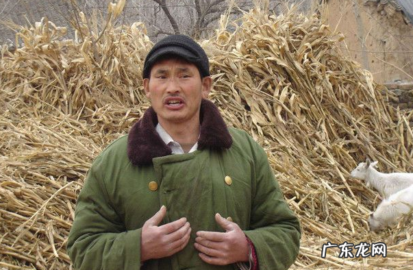 从底层逆袭成功的8位明星 草根明星的人物有哪些