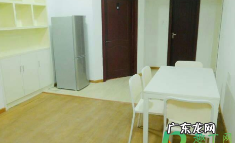 自如短租服务费怎么收?需要押金么?