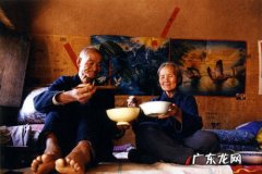 描写父母相濡以沫的句子 【抖音文案】描写老夫妻相濡以沫的优美句子