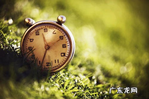 【抖音文案】关于时间过得非常快的句子