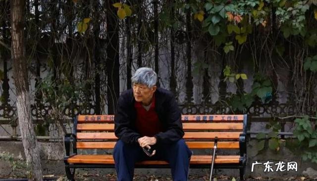 形容时间过得快一晃就老了的句子 【抖音文案】形容时间过得快一晃就老了