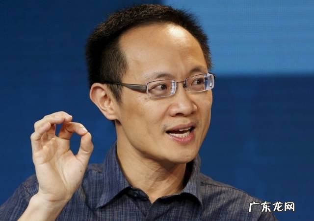 雷军身价值多少？背后的大佬是谁？