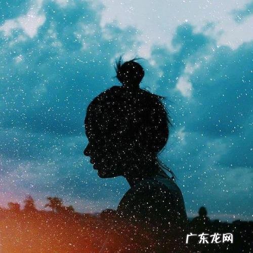 一个人孤独喝酒的诗句 【抖音文案】一个人孤独心酸的诗句