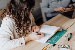 市场洞察标准版和专业版区别是什么？