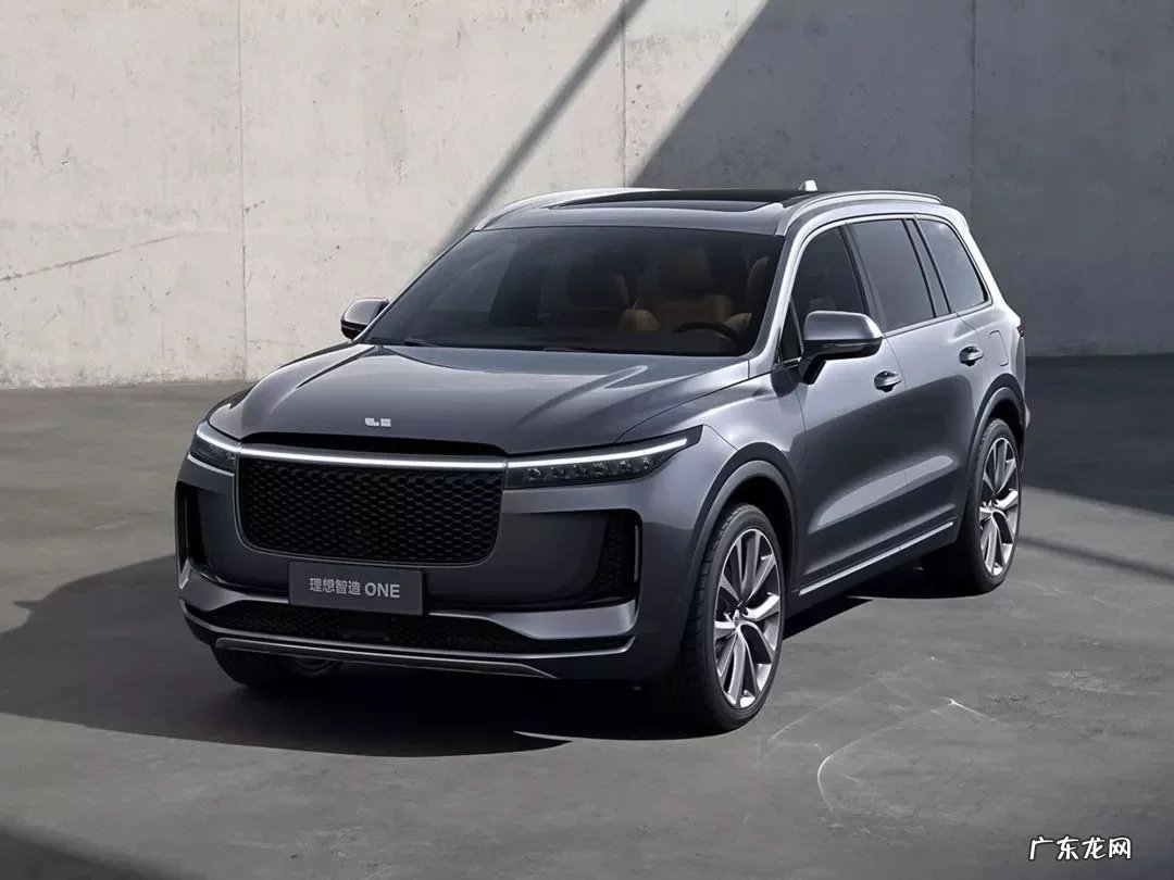 理想one和蔚蓝ES8哪个好?谁更值得买?