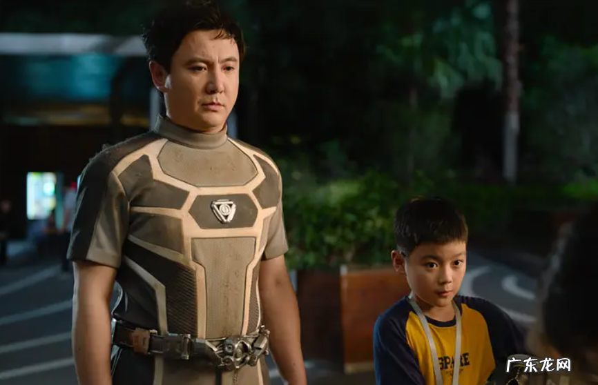 我和我的父辈票房超3亿,沈腾成中国影史首位200亿票房影人