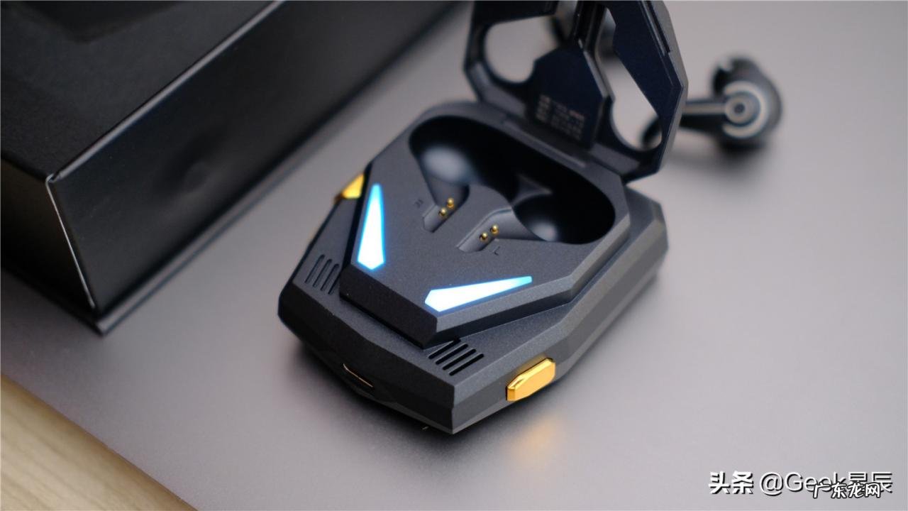 魔声狮甲游戏耳机开箱测评 魔声耳机怎么样