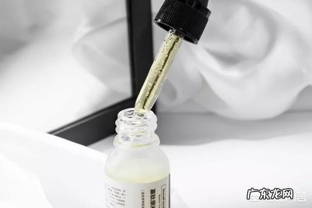 怎么消除脸上痘痘和挤完痘痘留下的斑