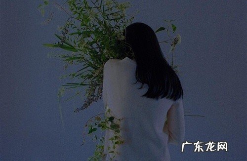 孤独句子简短八个字 【抖音文案】十分孤独的句子