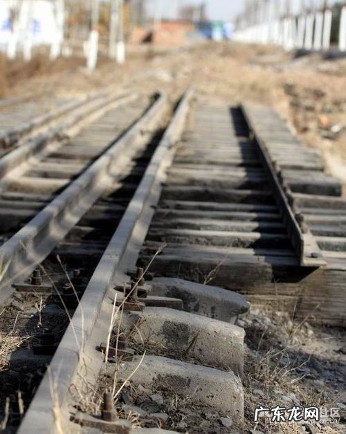 岁月沧桑的句子说说心情 【抖音文案】女人岁月沧桑的句子