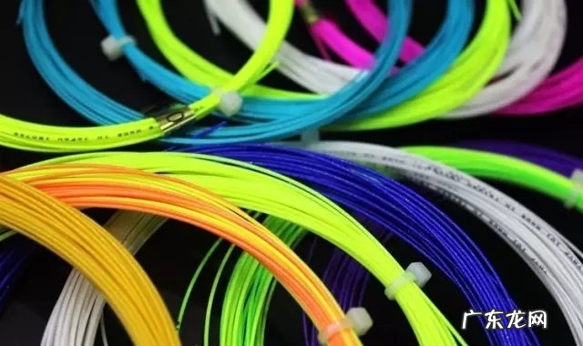 4个选择好拍线的方法 羽毛球拍线怎么选择