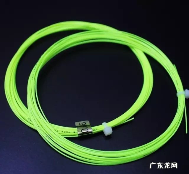 4个选择好拍线的方法 羽毛球拍线怎么选择