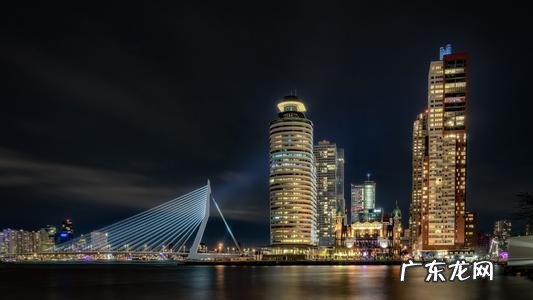 描写城市夜景灯火句子 【抖音文案】对城市夜景的描写