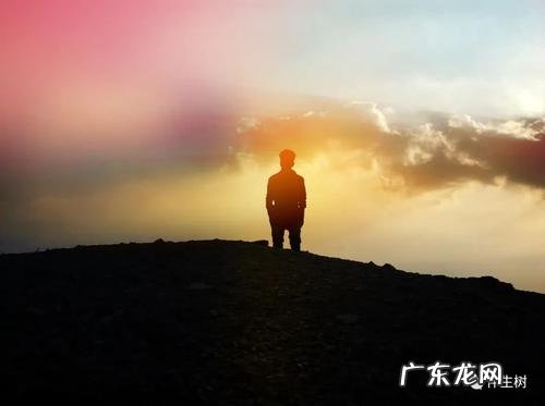 孤独的人生经典句子 【抖音文案】感慨孤独的人生的句子