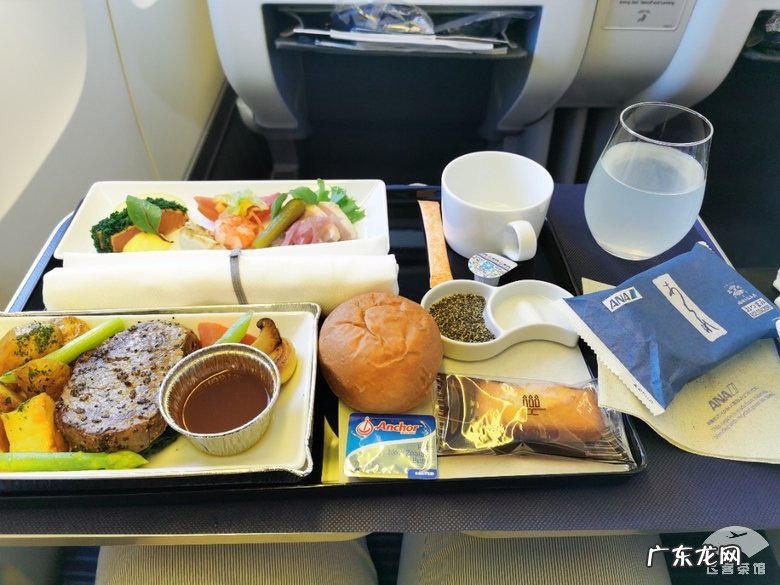 飞机头等舱和商务舱的区别 飞机头等舱一般多少钱