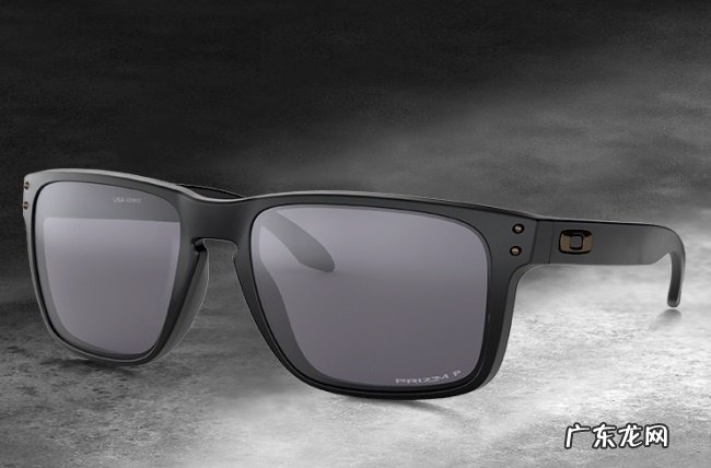 最新太阳眼镜品牌排名榜大盘点 知名品牌太阳镜有哪些