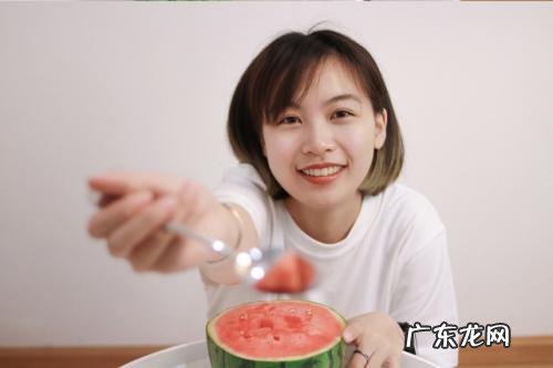 表达眼神的唯美句子 【抖音文案】关于眼神的唯美句子50