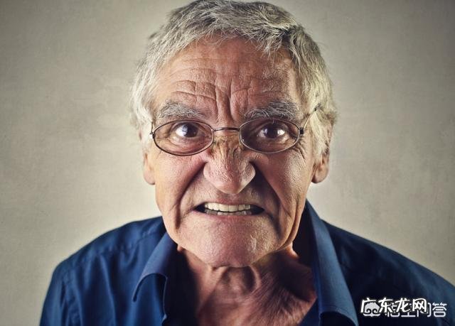 肝脏不好,不仅这里会长白发,还有4个体征表现,具体指哪些?