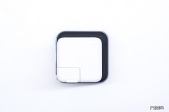 MOMAX超迷你磁吸充电宝测评 充电宝哪个牌子好