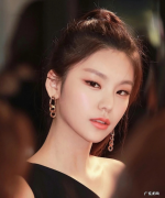 小眼睛化妆必学技巧 眼睛小如何化妆来弥补这一缺陷