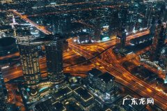 优美的夜景,如何配一句话 【抖音文案】晚上拍夜景配一句话