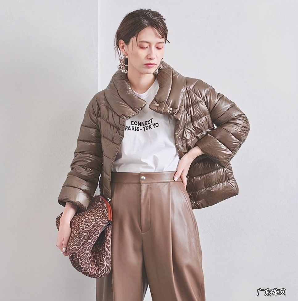 女士羽绒服品牌大全 女士羽绒服有哪些品牌推荐