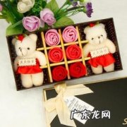 小孩子送妈妈生日礼物送什么 妈妈生日礼物送什么好