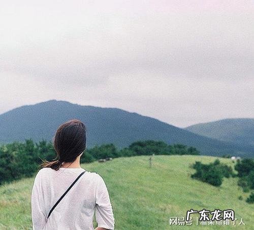 心情低落无奈句子简短4个字 【抖音文案】心情低落无奈句子简短